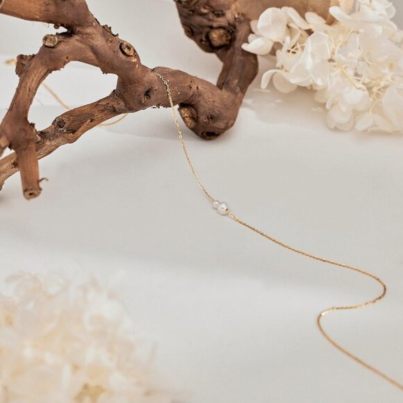 Hypoallergenic Brass Gold Pearl Charm Necklace – Versatile Jewelry for Women - Picture 9 of 9